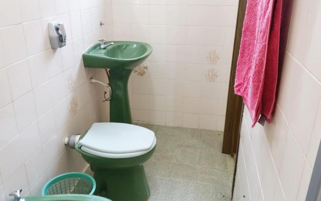 Confortavel Casa Com Piscina E Churrasqueira A 100M Da Praia Caraguatatuba Eksteriør billede